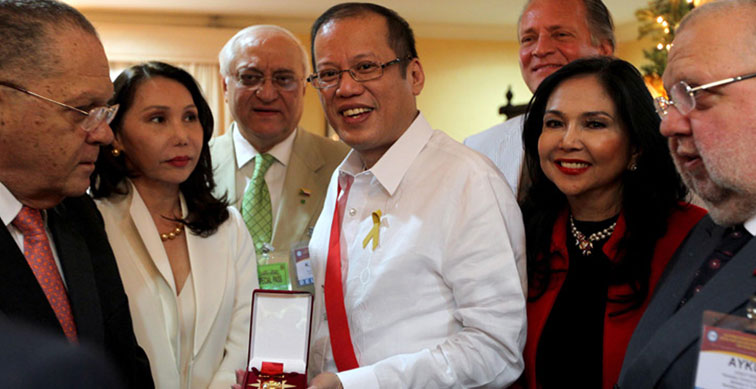 Hon. Arnold Foote meets President Benigno S. Aquino III